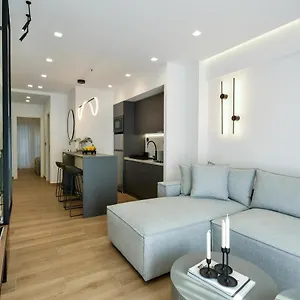 Luxury Downtown C2 , סלוניקי יוון
